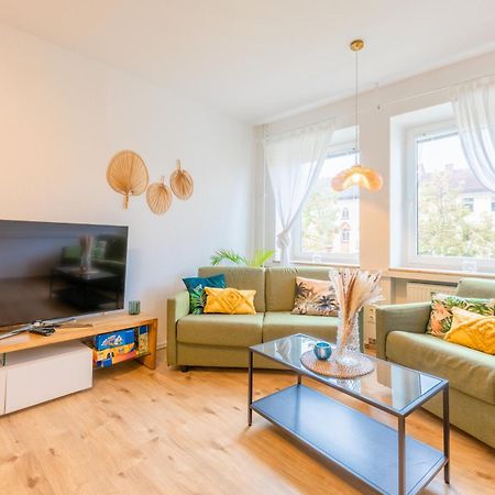 Stay Awesome - Urban Jungle Apartment Zentral, Wilhelmshoehe Kassel Ngoại thất bức ảnh