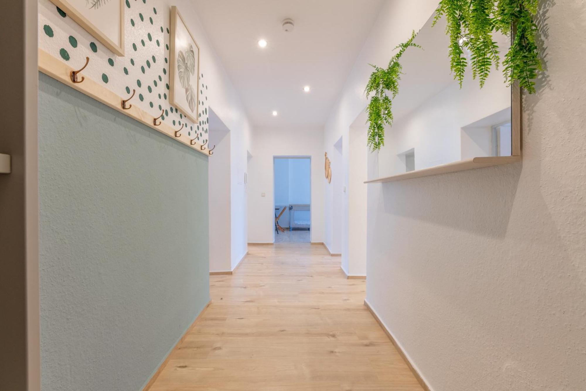 Stay Awesome - Urban Jungle Apartment Zentral, Wilhelmshoehe Kassel Ngoại thất bức ảnh